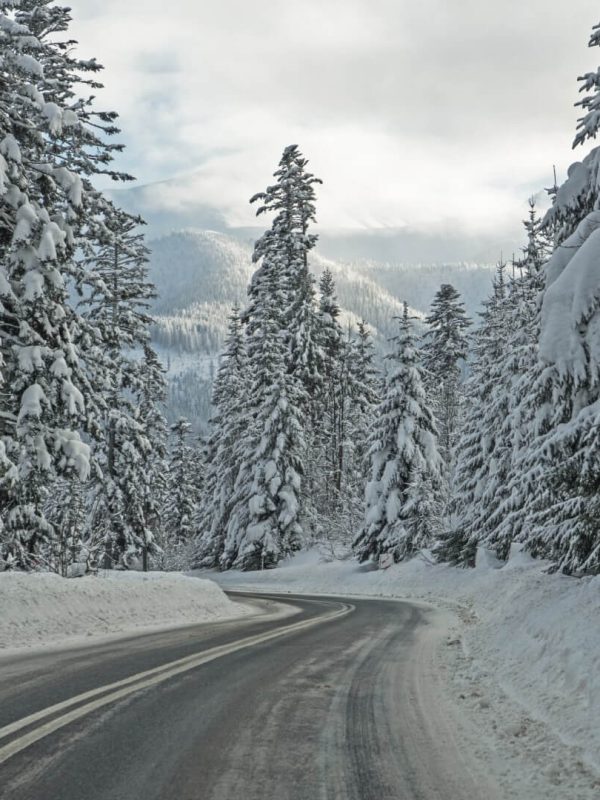 tatra-mountain-snowy-road-2021-04-03-15-29-11-utc